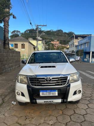 TOYOTA HILUX 3.0 SRV 4X4 CD 16V TURBO INTERCOOLER DIESEL 4P AUTOMÁTICO TOYOTA HILUX 3.0 SRV 4X4 CD 16V TURBO INTERCOOLER DIESEL 4P AUTOMÁTICO